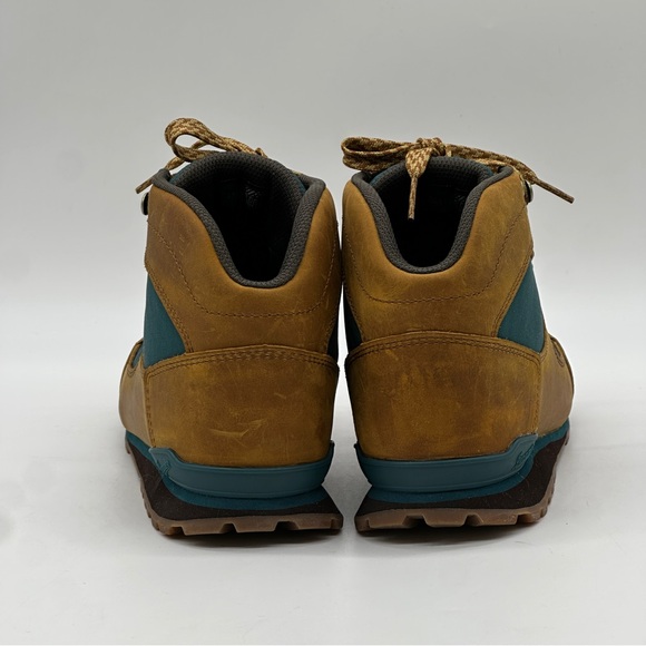 Danner Jag Distressed Hiking Boot. Size 7 - Picture 5 of 11